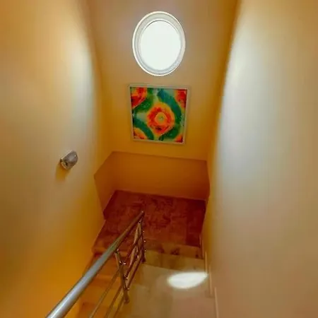 Peaceful Villas-palm Garden فيلة بيليك