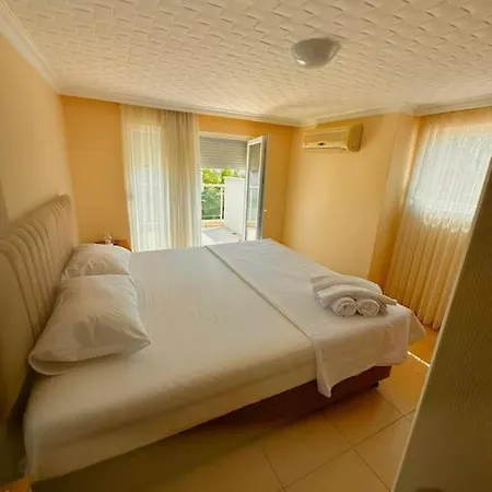 Peaceful Villas-palm Garden فيلة بيليك