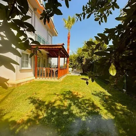 Peaceful Villas-palm Garden بيليك